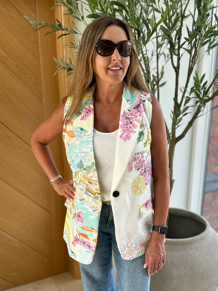 La Dolce Vita Sleeveless Blazer