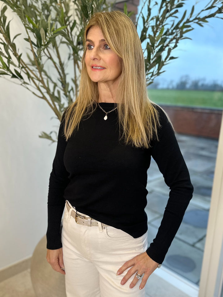 Byoung Black Morla Cuff Top