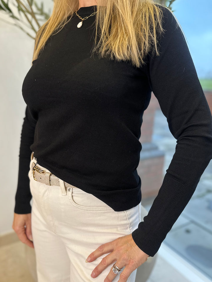 Byoung Black Morla Cuff Top