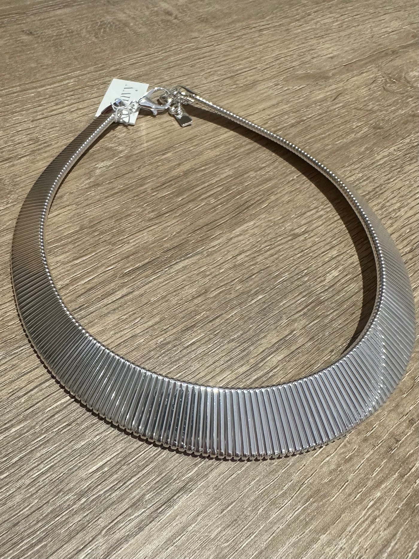 Silver Ridged Collar Necklace