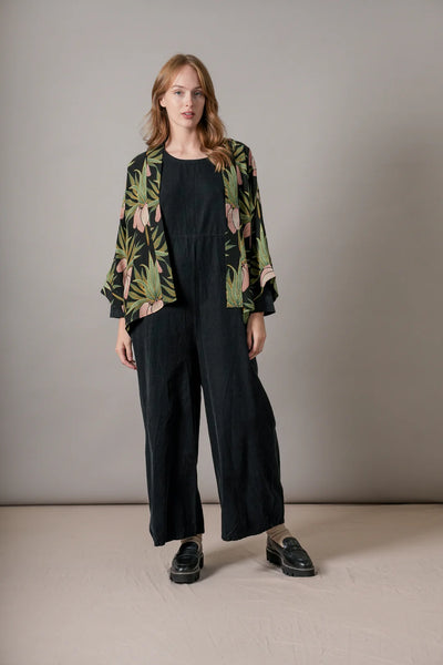 Deco Bud Black Crepe Kimono