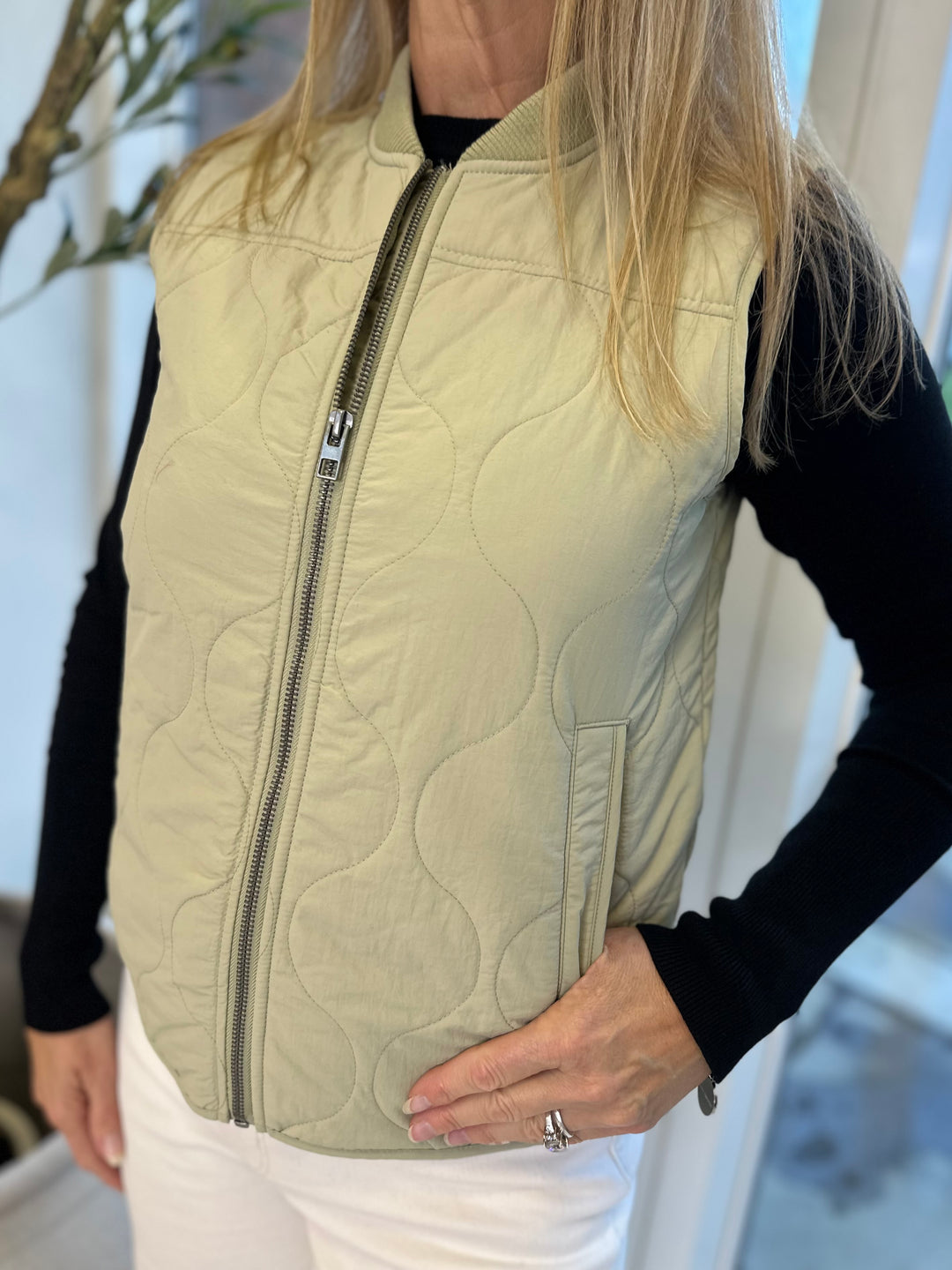 JDY Sage Raya Quilted Gilet