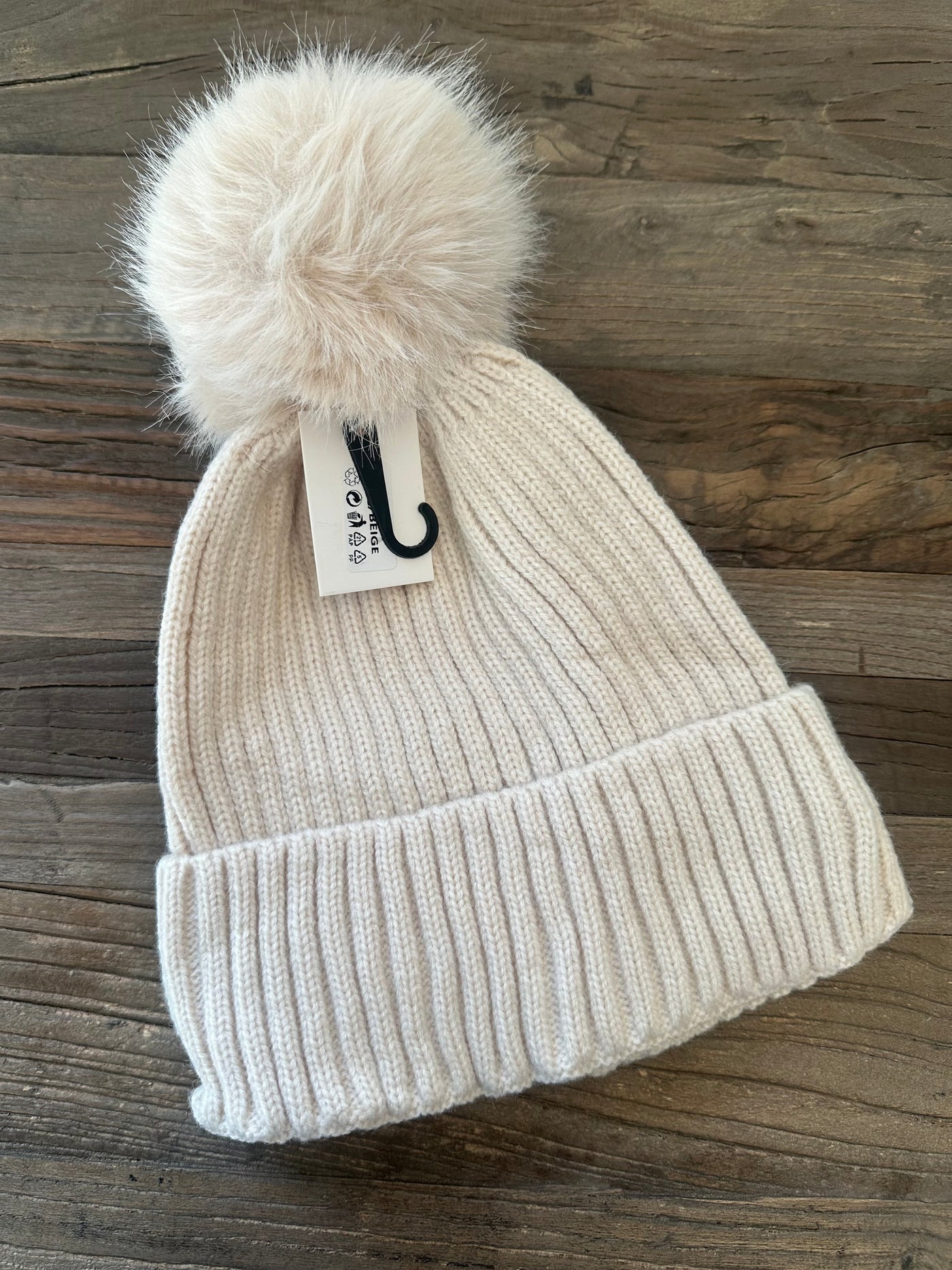 Cream Hat & Hand Warmer Set