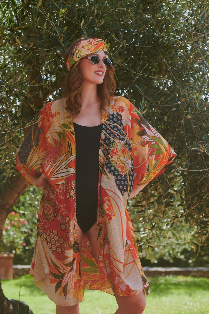 Fans Scarlet Throwover