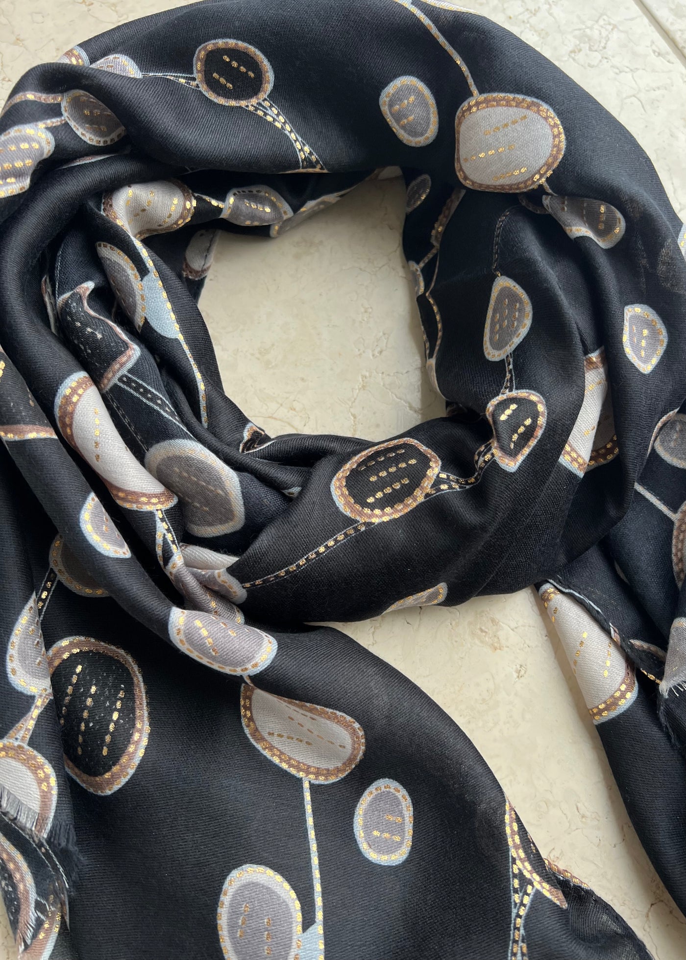 Black & Gold Linked Circles Scarf