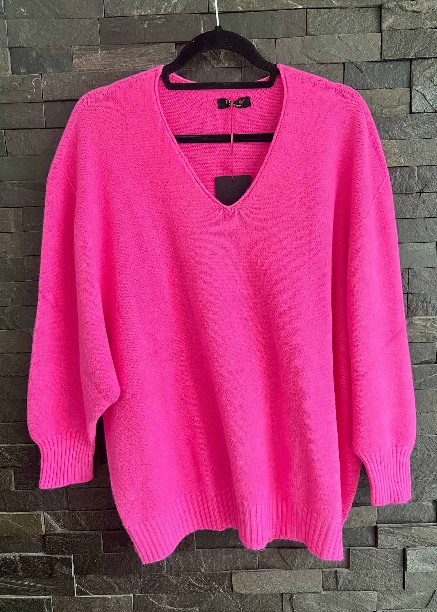 Fuchsia Long Sleeved V Neck Jumper