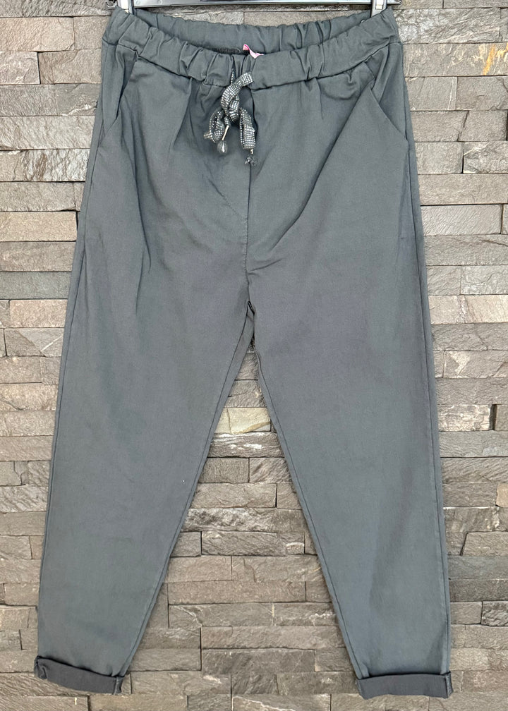 PLUS SIZE New Style Magic Trousers