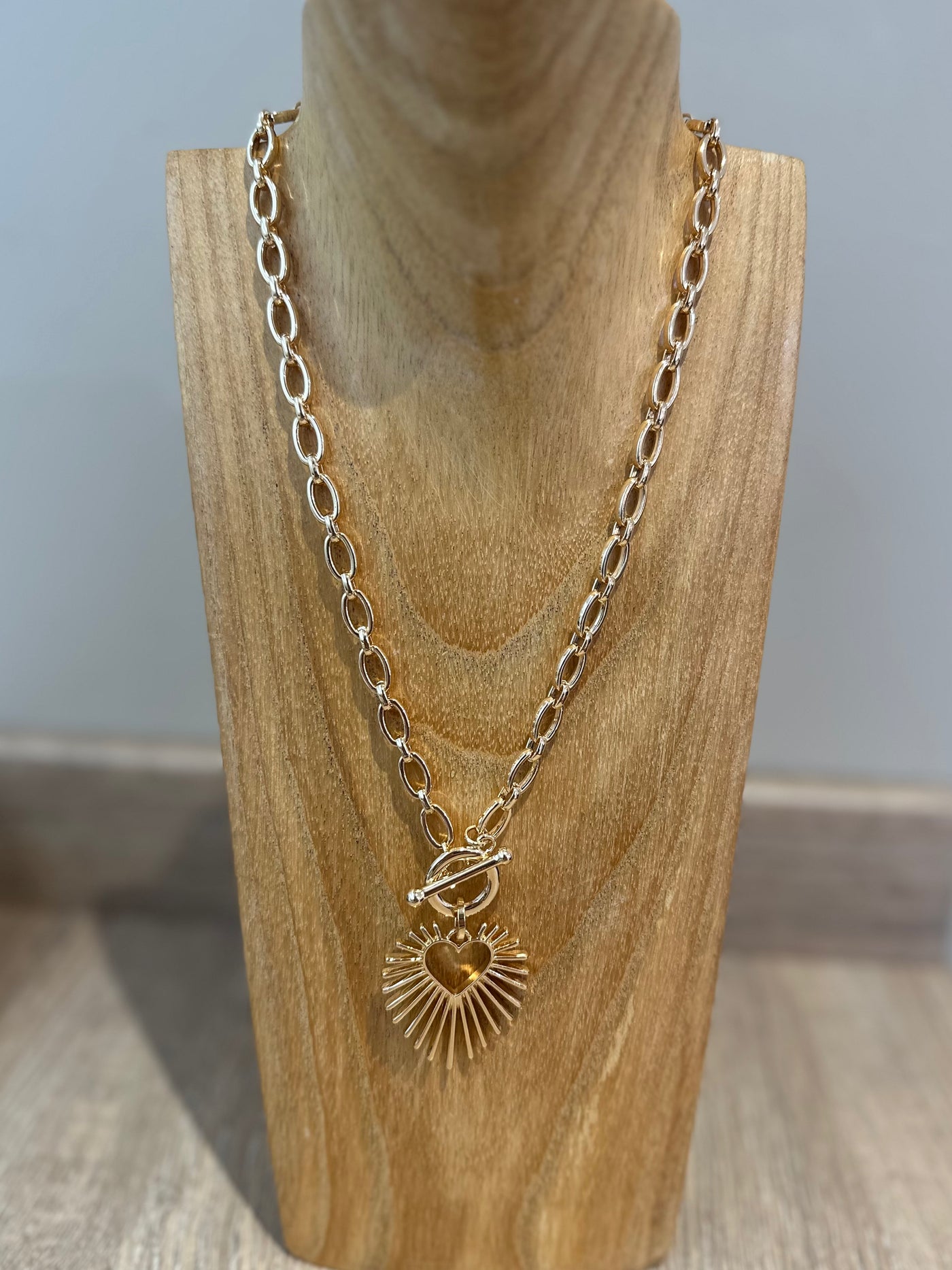 Gold Heart Burst Necklace
