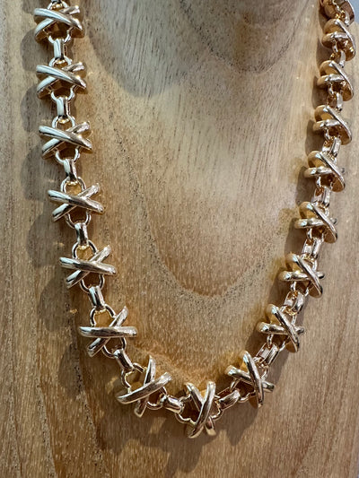 Gold Criss Cross Necklace