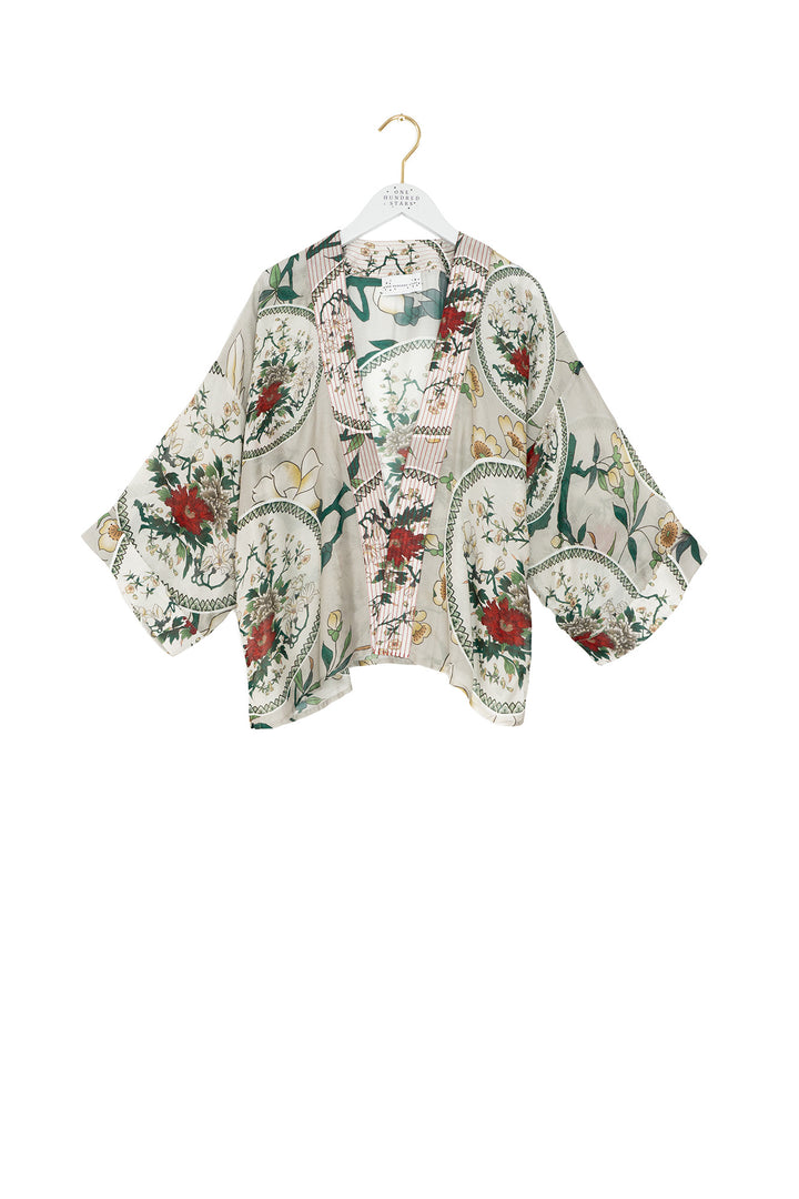 Magnolia Plates Putty Kimono