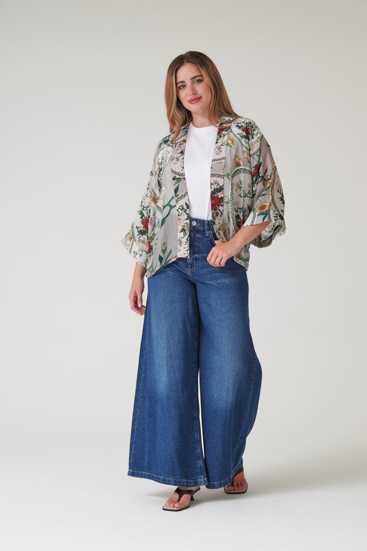 Magnolia Plates Putty Kimono