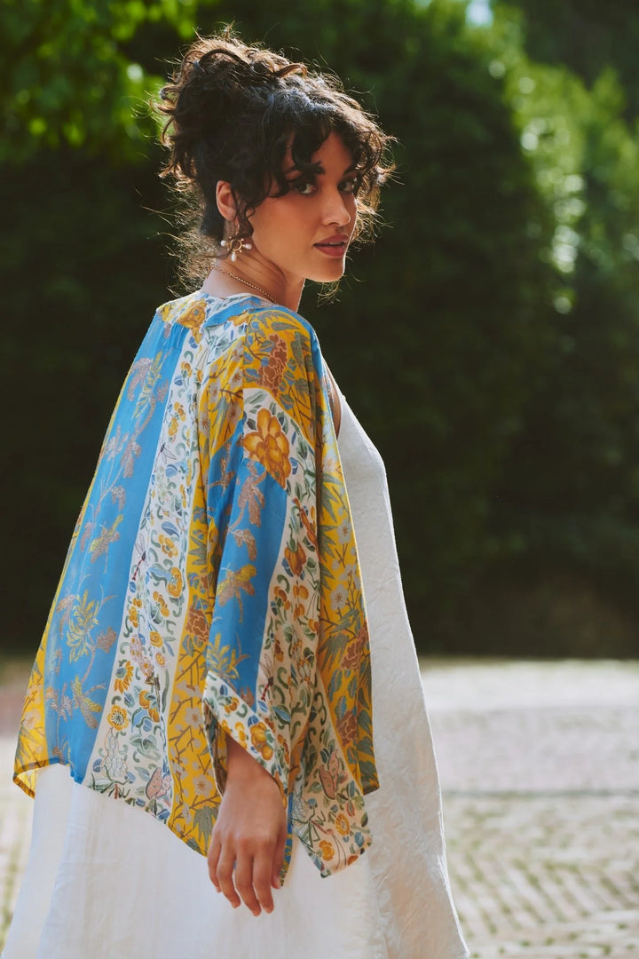 Ribbons Gold Kimono