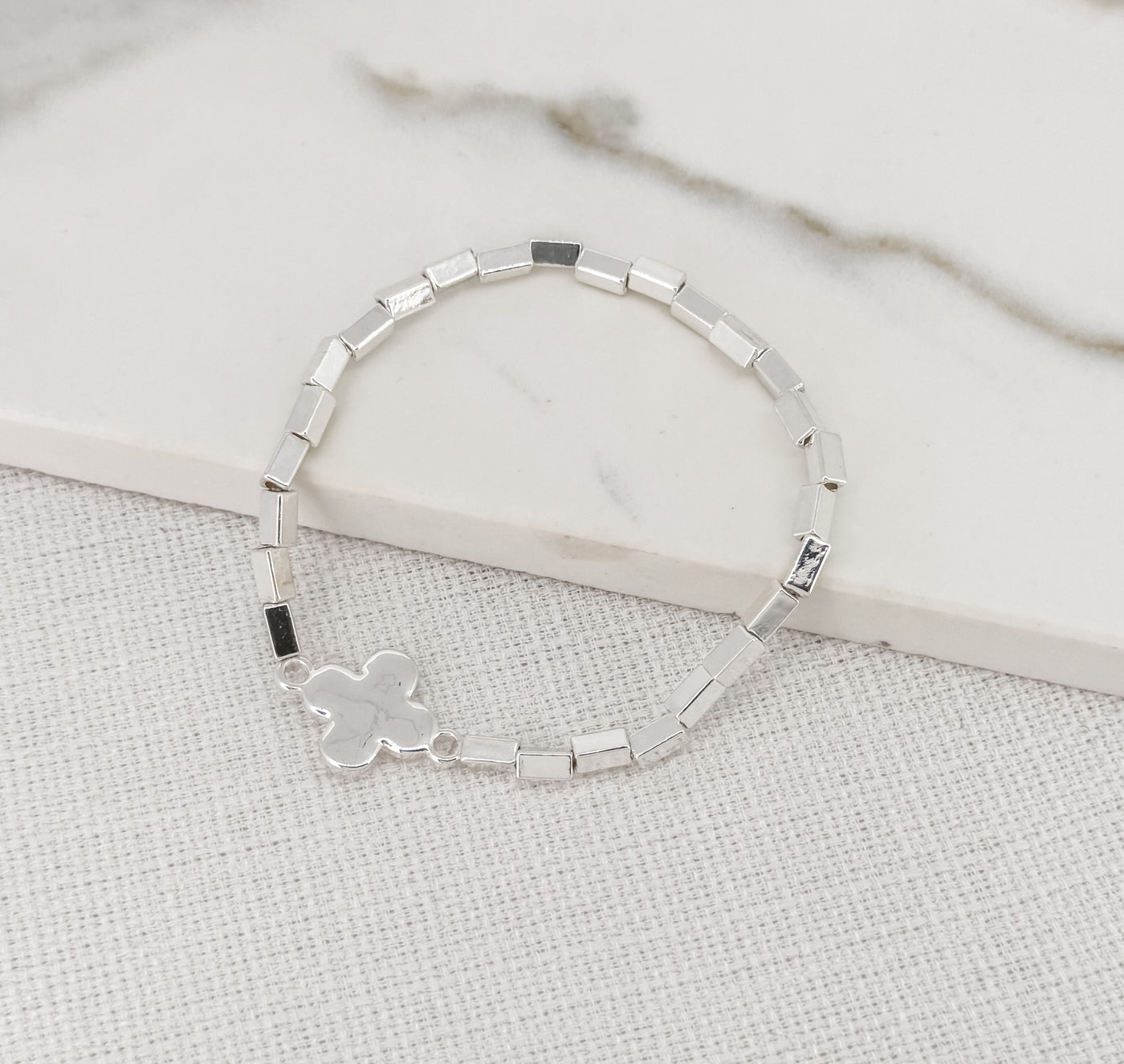 Silver Clover & Rectangles Bracelet