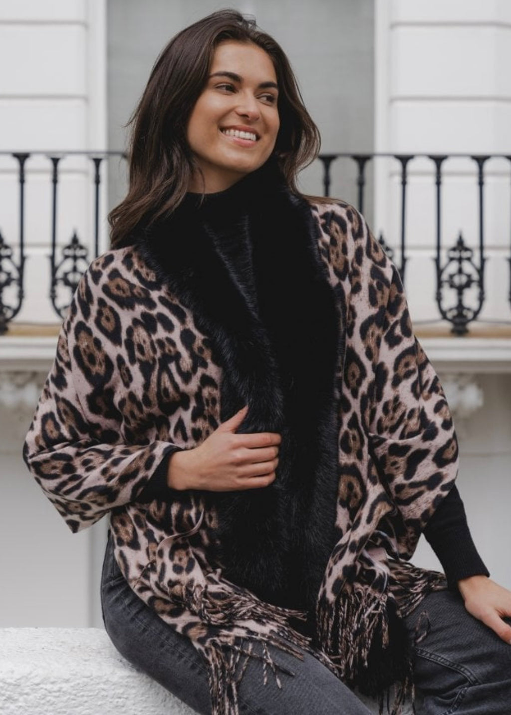 Leopard Faux Fur Trim Wrap