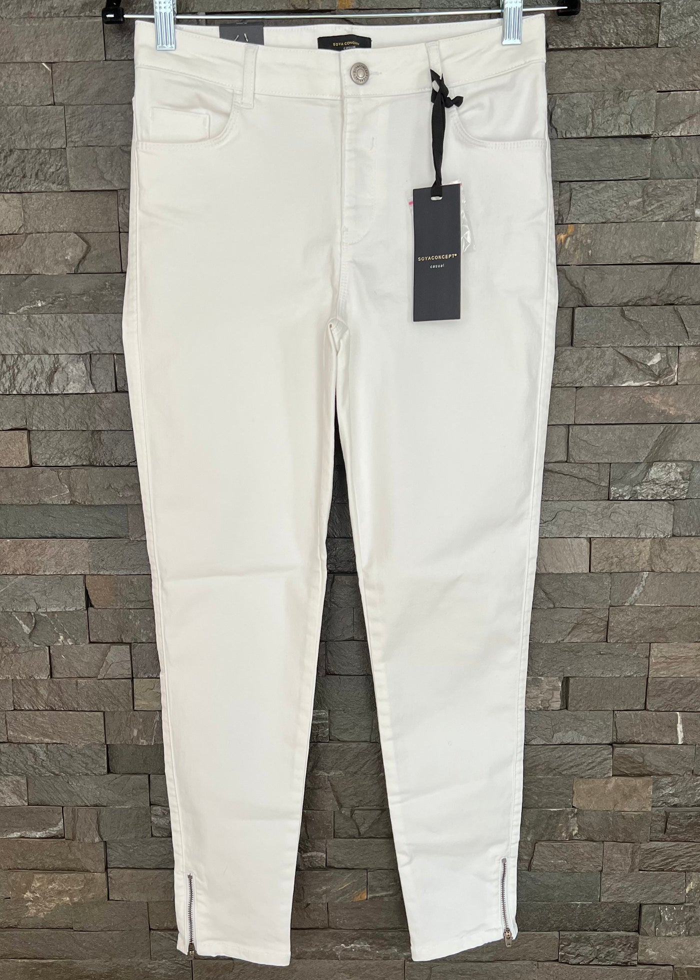 SALE White Shadi Patrizia Jeans