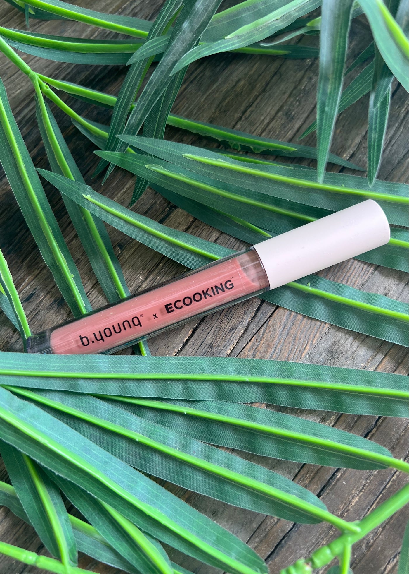 Byoung Nude Lipgloss