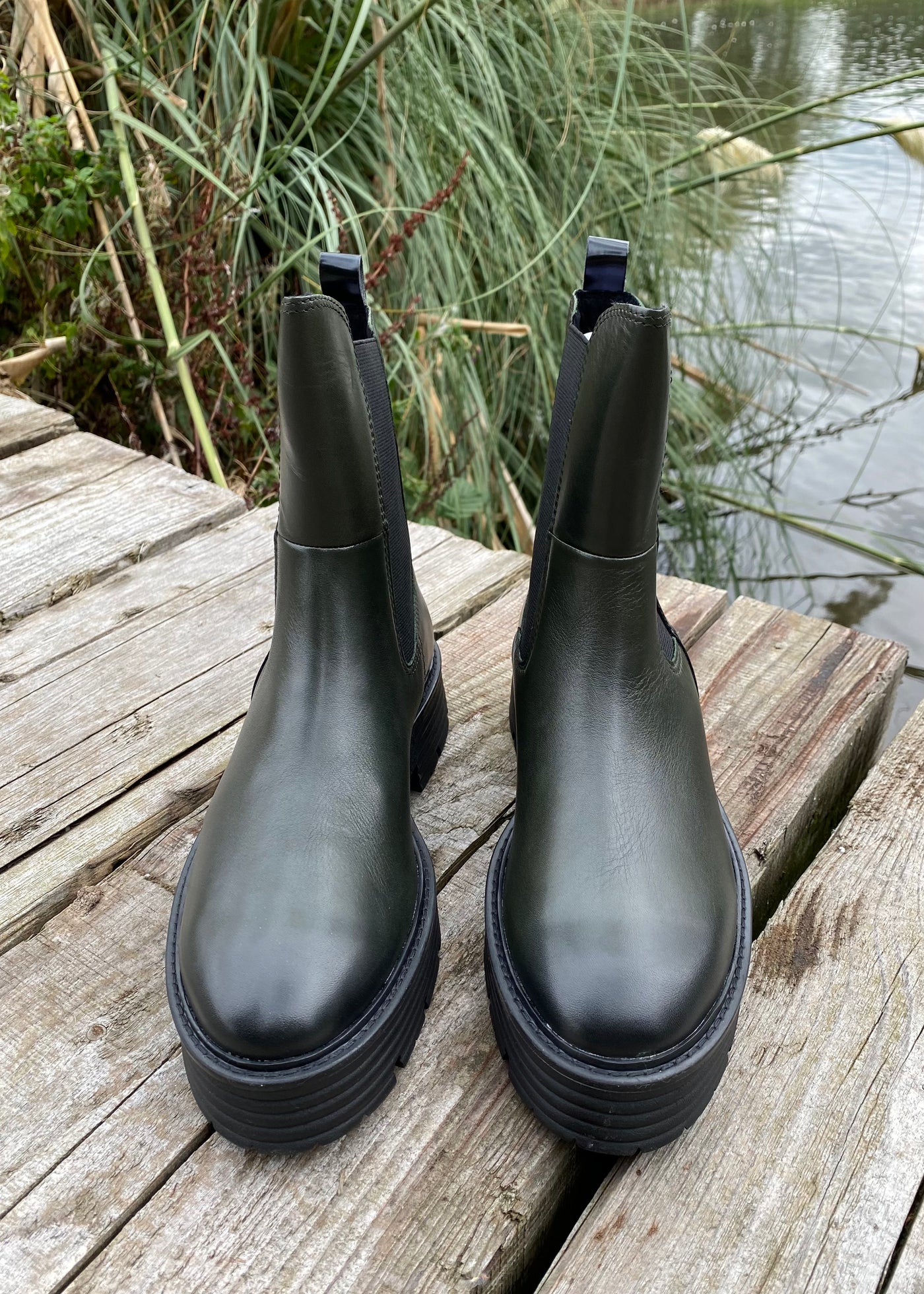 MT Leather Forest Green Chelsea Boots