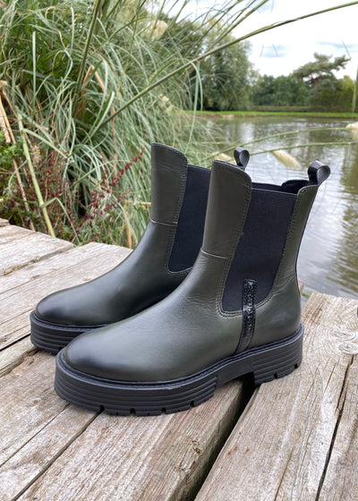 MT Leather Forest Green Chelsea Boots